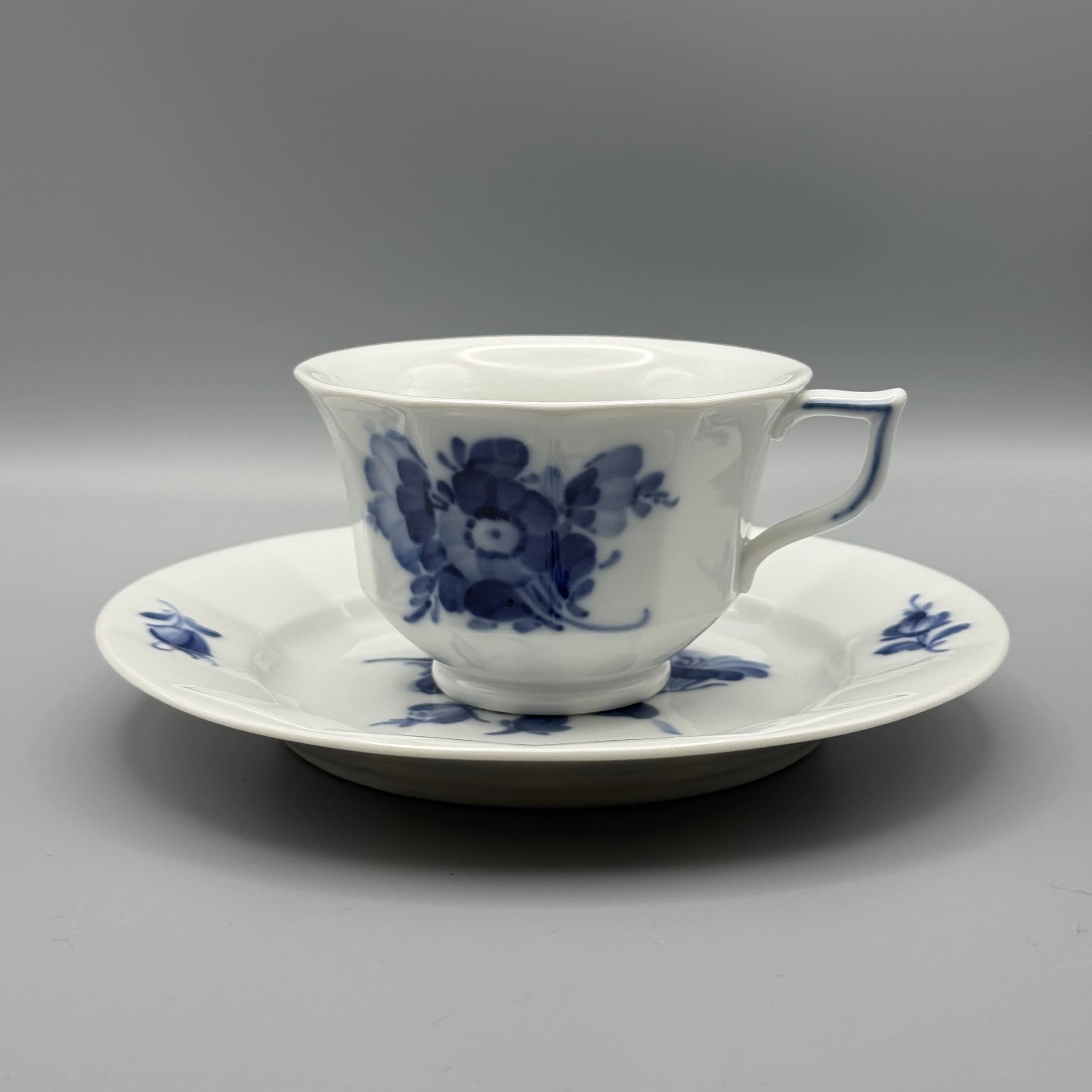 Чайная пара Blue Flower Braided Royal Copenhagen